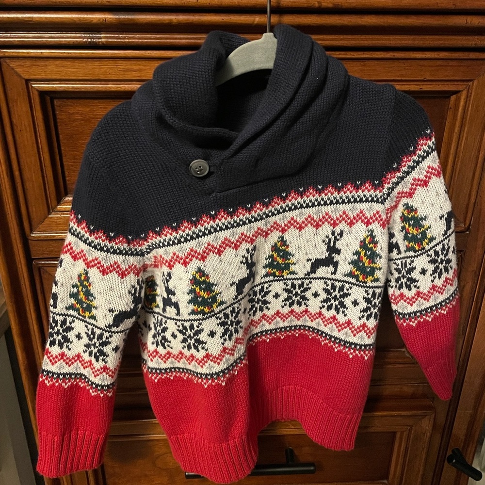 NWT Children’s Place Reindeer and Christmas tree sweater